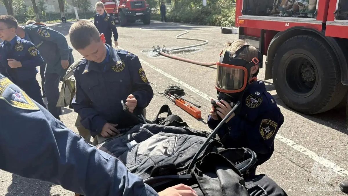 Кадетам о пожарной безопасности Кадетам о пожарной безопасности