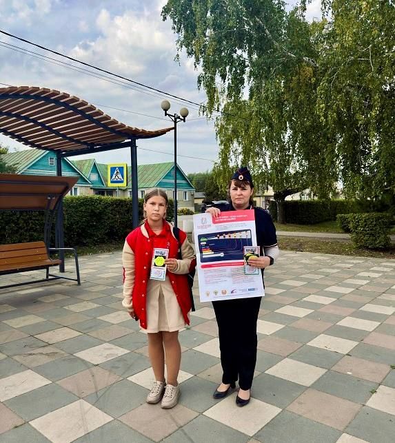 Сотрудники ГосавтоинспекцииТамалинского района провели акцию «Будь заметенна дороге! Засветись!» Сотрудники ГосавтоинспекцииТамалинского района провели акцию «Будь заметенна дороге! Засветись!»