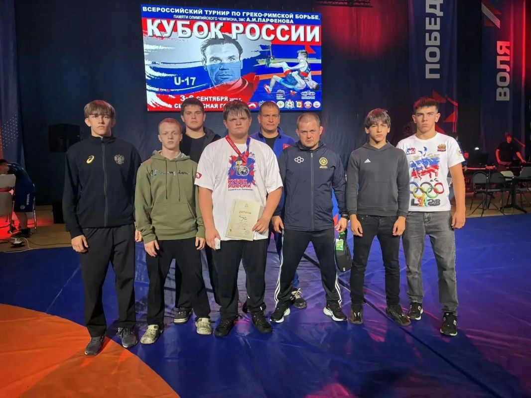 Пензенский борец завоевал серебро на всероссийском турнире Пензенский борец завоевал серебро на всероссийском турнире