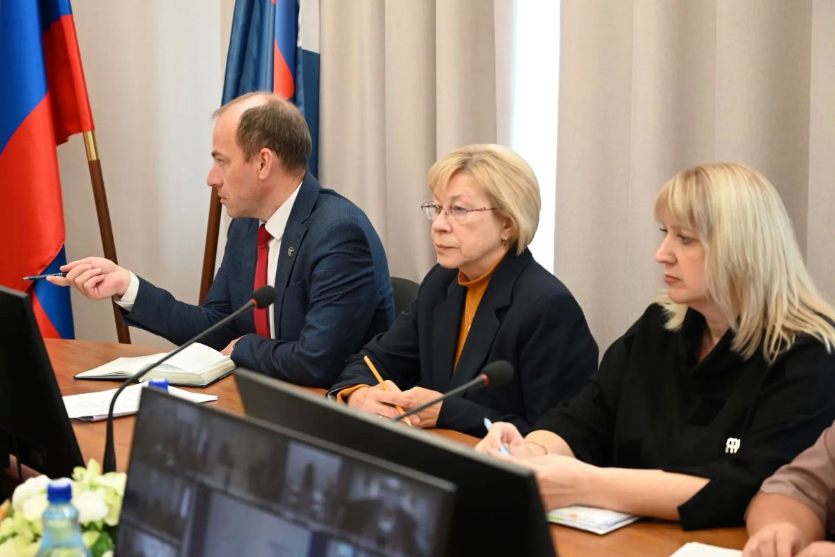 Руководитель УФК по Пензенской области Дмитрий Клусов принял участие в совещании Федерального казначейства Руководитель УФК по Пензенской области Дмитрий Клусов принял участие в совещании Федерального казначейства