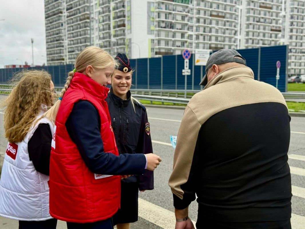 На улицах города Пензы прошла профилактическая акция «Внимание, дети!» На улицах города Пензы прошла профилактическая акция «Внимание, дети!»