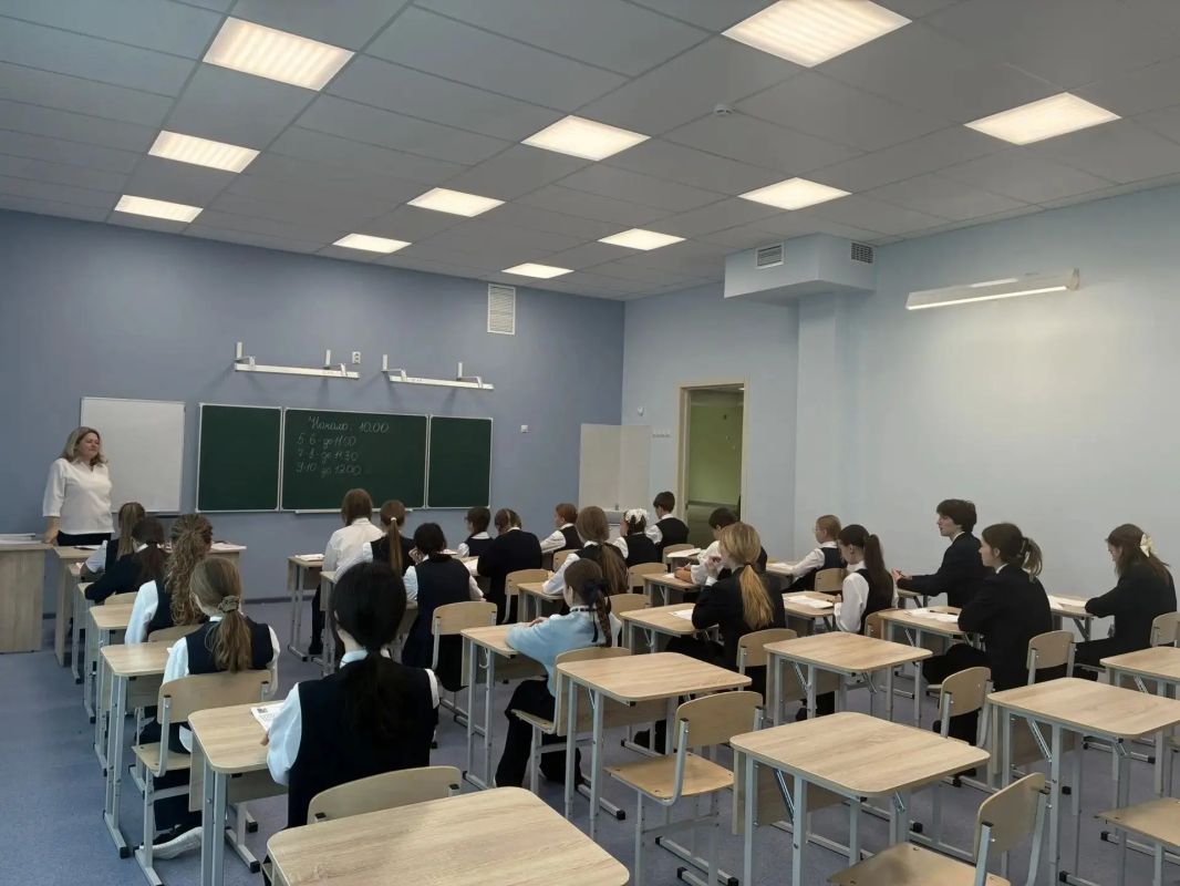 Сегодня, 14 сентября, в Пензенской области начинается новый цикл Всероссийской олимпиады школьников.Традиционно первым этапом масштабного интеллектуального состязания становится школьный этап, который в регионе пройдет в... Сегодня, 14 сентября, в Пензенской области начинается новый цикл Всероссийской олимпиады школьников.Традиционно первым этапом масштабного интеллектуального состязания становится школьный этап, который в регионе пройдет в...