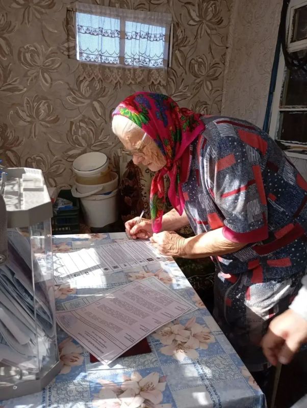 Голосование на дому - для тех, кому особенно важна забота Голосование на дому - для тех, кому особенно важна забота