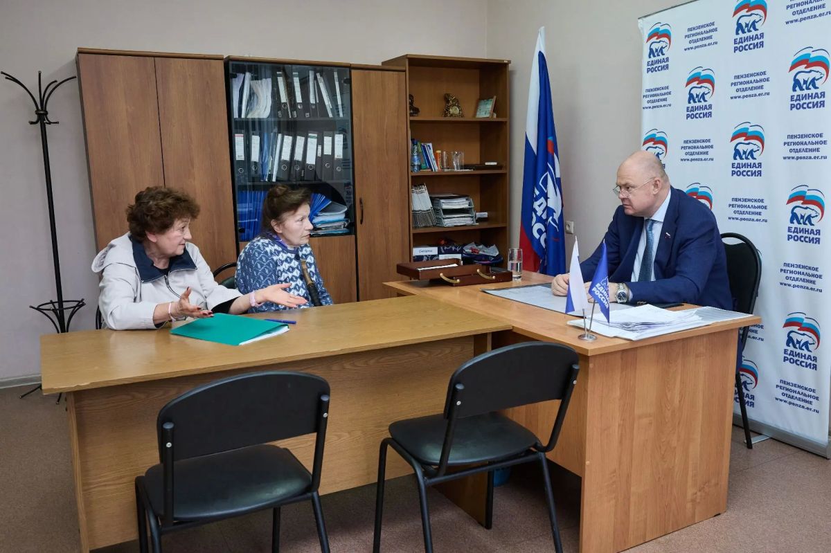 Вадим Супиков провёл личный приём граждан Вадим Супиков провёл личный приём граждан