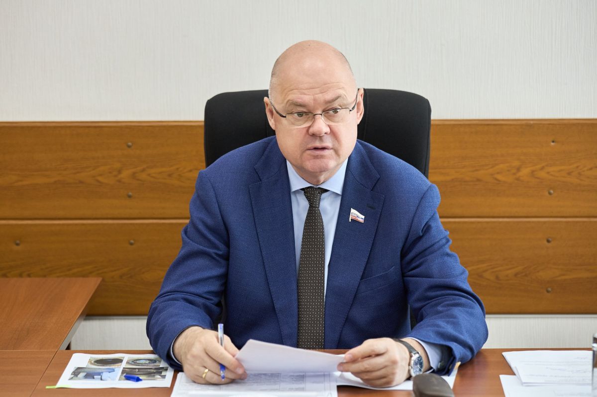 Вадим Супиков оказал содействие в решении проблемы с парковкой на улице Ухтомского в Пензе
