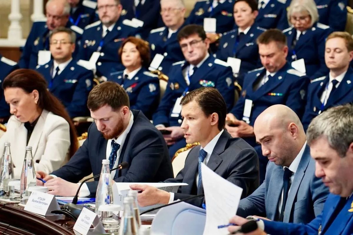 Руководитель УФК по Пензенской области Дмитрий Клусов принял участие в IV выездном расширенном заседании Контрольной комиссии Федерального казначейства Руководитель УФК по Пензенской области Дмитрий Клусов принял участие в IV выездном расширенном заседании Контрольной комиссии Федерального казначейства