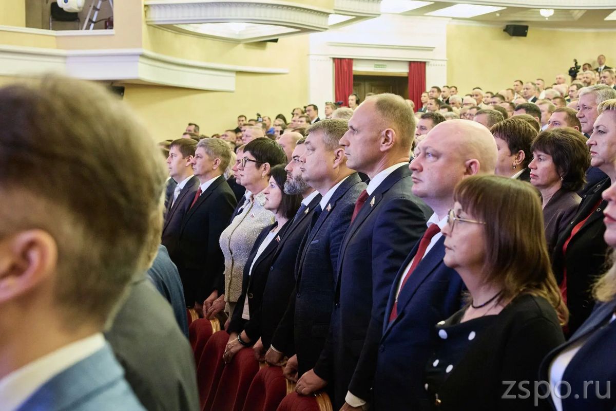 Церемония вступления в должность губернатора Пензенской области состоялась на 40-й сессии Законодательного Собрания Церемония вступления в должность губернатора Пензенской области состоялась на 40-й сессии Законодательного Собрания