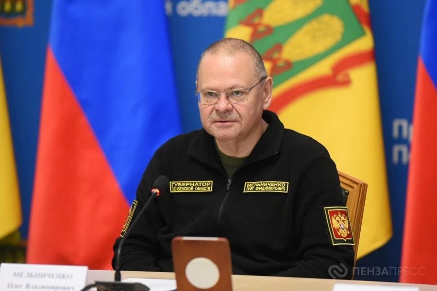 28 сентября губернатор Пензенской области Олег Мельниченко встретился с участниками вторых международных сборов молодежного отряда содействия полиции «Тигр» 28 сентября губернатор Пензенской области Олег Мельниченко встретился с участниками вторых международных сборов молодежного отряда содействия полиции «Тигр»