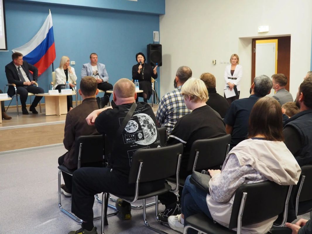 Ветеранам спецоперации рассказали об адаптивных видах спорта Ветеранам спецоперации рассказали об адаптивных видах спорта