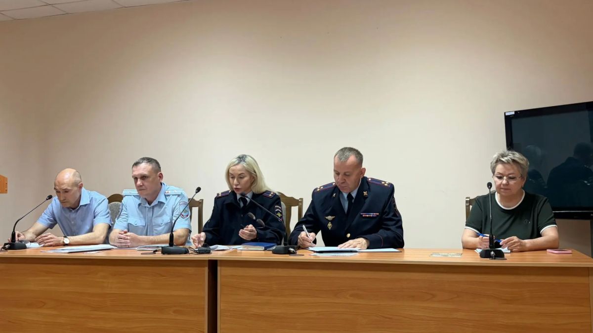 В УМВД России по Пензенской области обсудили новую миграционную политику В УМВД России по Пензенской области обсудили новую миграционную политику