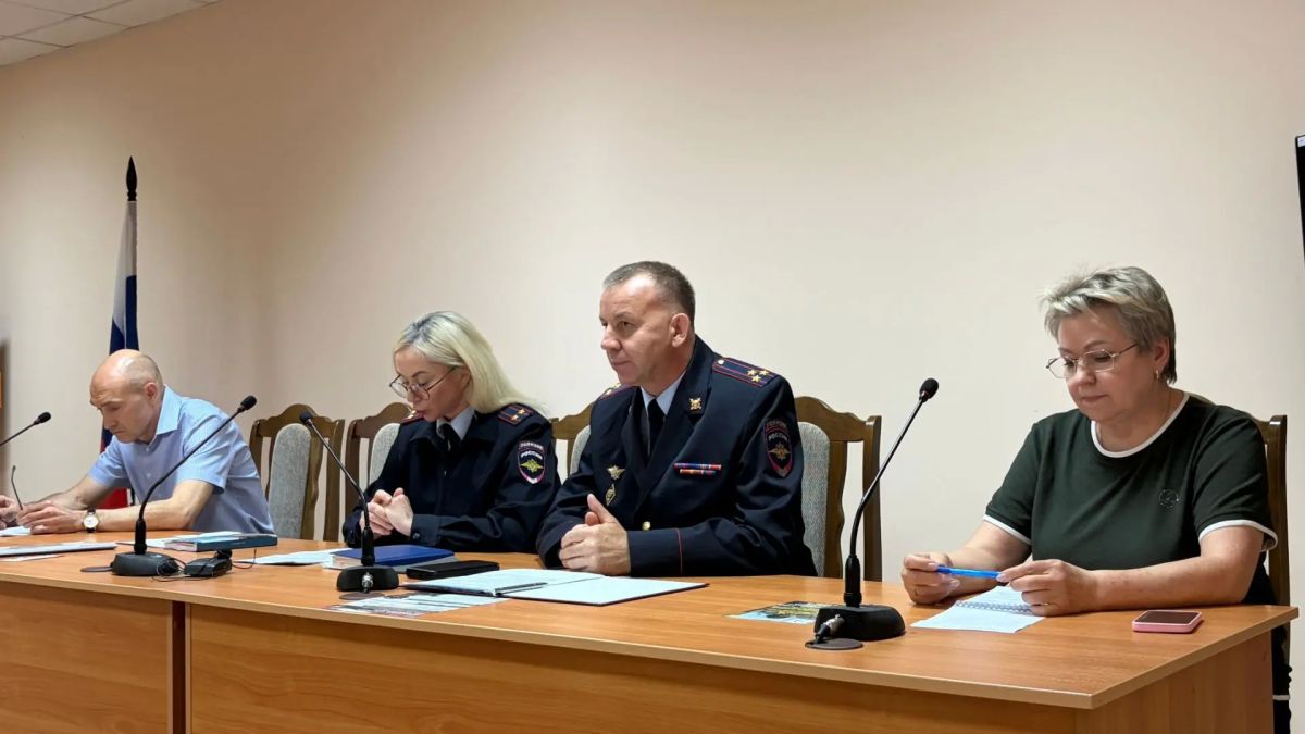 В УМВД России по Пензенской области обсудили новую миграционную политику В УМВД России по Пензенской области обсудили новую миграционную политику