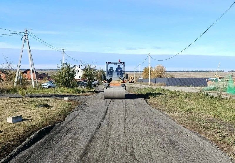 В Заре отсыпали щебнем более 39 тысяч квадратных метров дорог В Заре отсыпали щебнем более 39 тысяч квадратных метров дорог