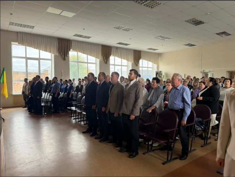 В Пензенском колледже транспортных технологий прошло торжественное мероприятие, посвящённое сразу двум праздникам — Дню среднего профессионального образования и Дню учителя В Пензенском колледже транспортных технологий прошло торжественное мероприятие, посвящённое сразу двум праздникам — Дню среднего профессионального образования и Дню учителя