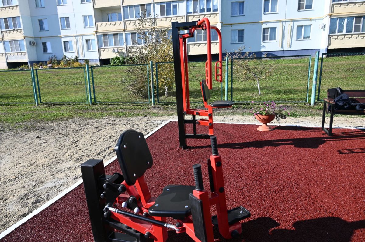 Олег Денисов: Сегодня лично протестировал турник на новой воркаут-площадке в микрорайоне Северная поляна Олег Денисов: Сегодня лично протестировал турник на новой воркаут-площадке в микрорайоне Северная поляна