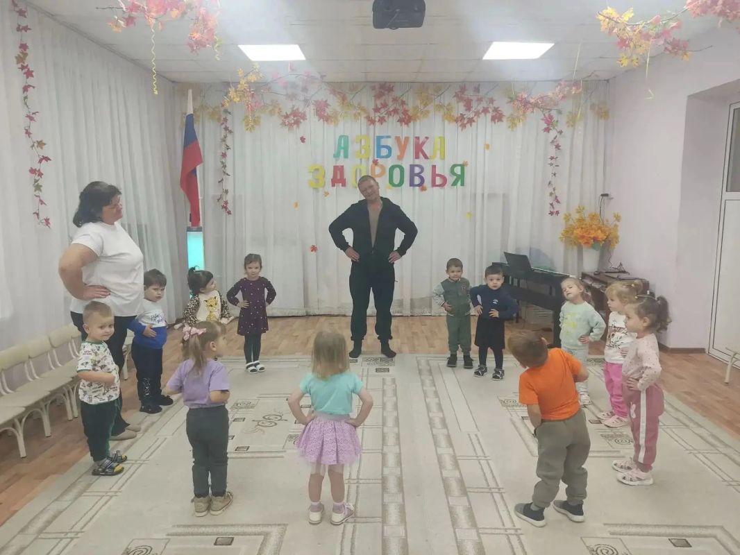 В детском саду села Грабово Бессоновского района по инициативе местного Совета отцов реализуется проект «Азбука здоровья» В детском саду села Грабово Бессоновского района по инициативе местного Совета отцов реализуется проект «Азбука здоровья»