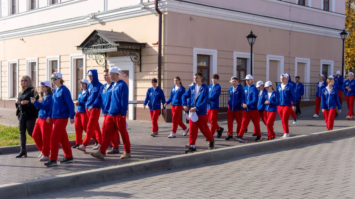 Накануне соревновательная программа Слета открылась серьезными испытаниями: участники преодолели дистанцию по спортивному ориентированию в дисциплине «выбор» Накануне соревновательная программа Слета открылась серьезными испытаниями: участники преодолели дистанцию по спортивному ориентированию в дисциплине «выбор»