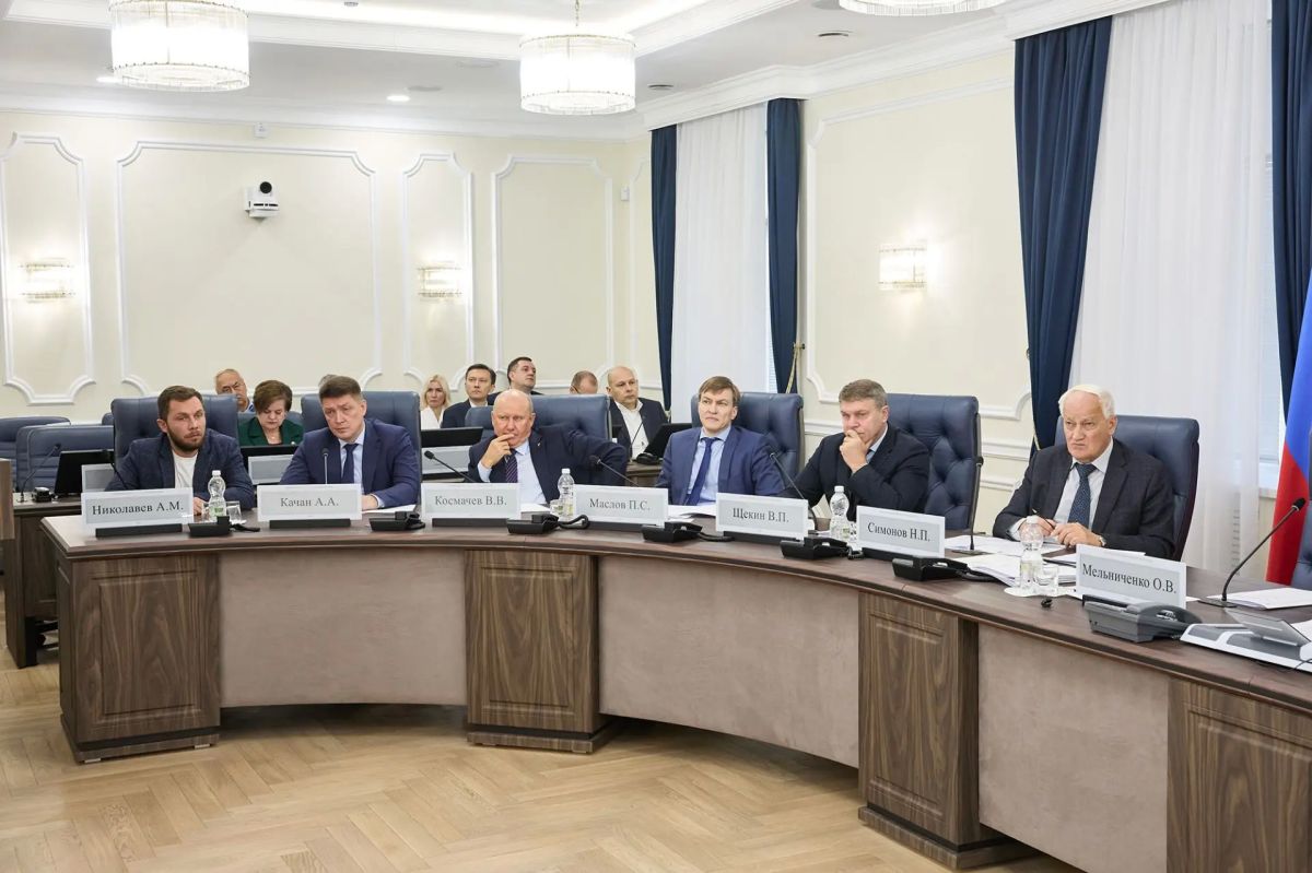 Социальное сопровождение семей с детьми рассмотрели в областном правительстве Социальное сопровождение семей с детьми рассмотрели в областном правительстве