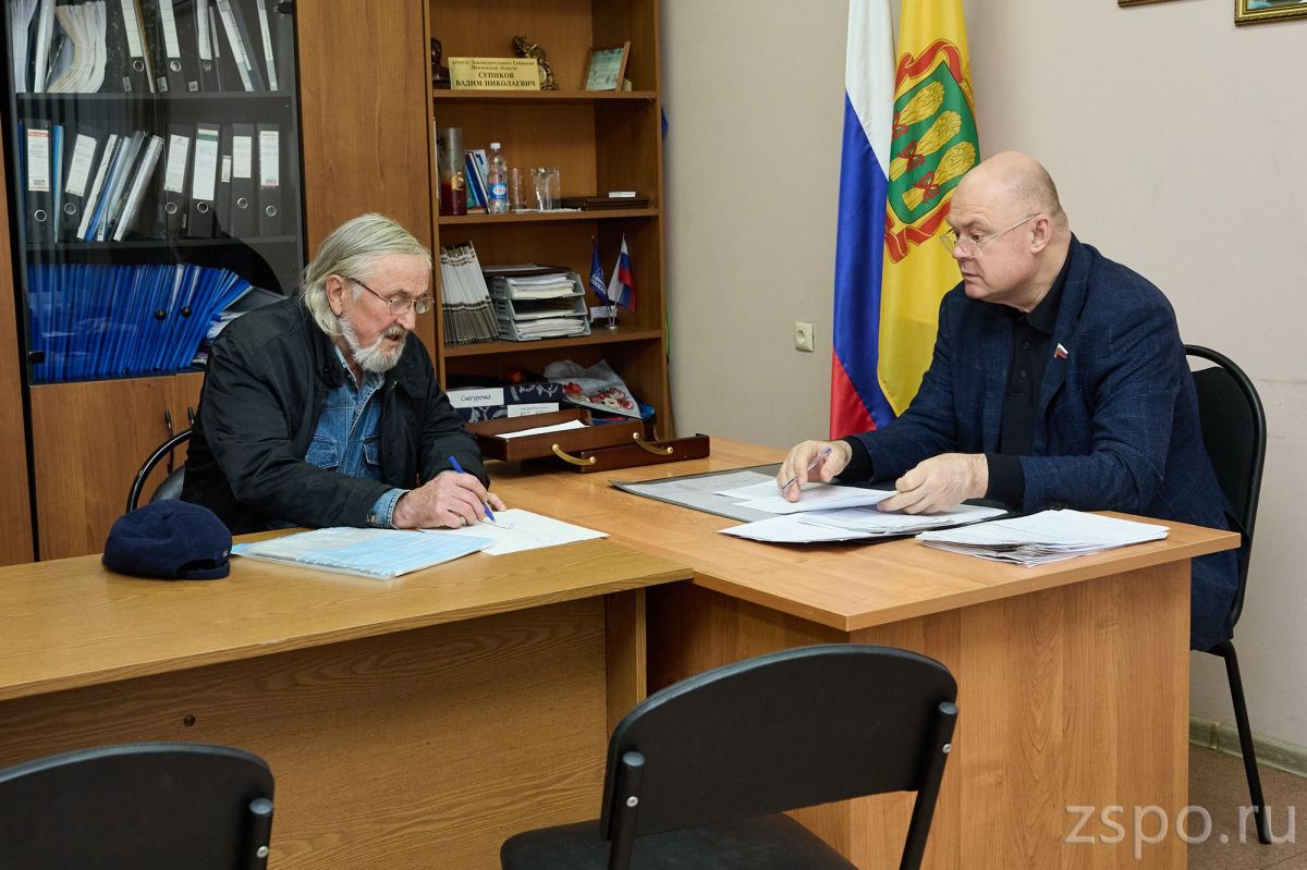 Вадим Супиков принял в работу обращения пензенцев Вадим Супиков принял в работу обращения пензенцев
